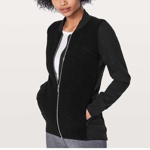 Lululemon Stand Out Sharpa jacket size 10